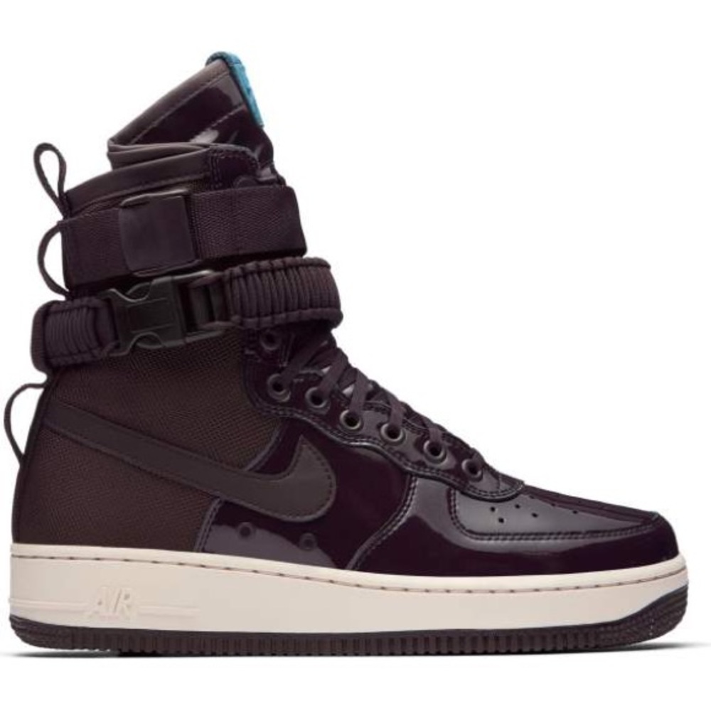 Brand new Nike 6.5 womens